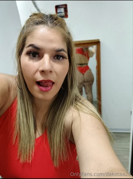 Dakotaa28 onlyfans leaked porn