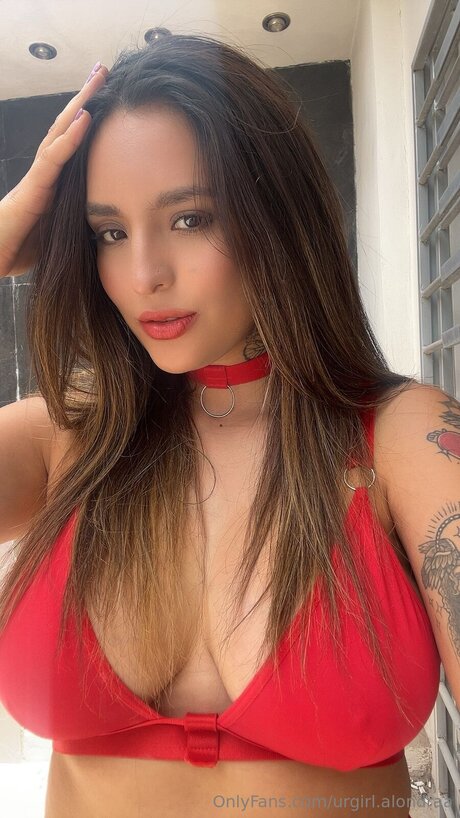 Urgirl Alondraa naked onlyfans