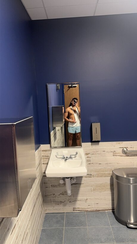 J Shredderson leaked onlyfans nude