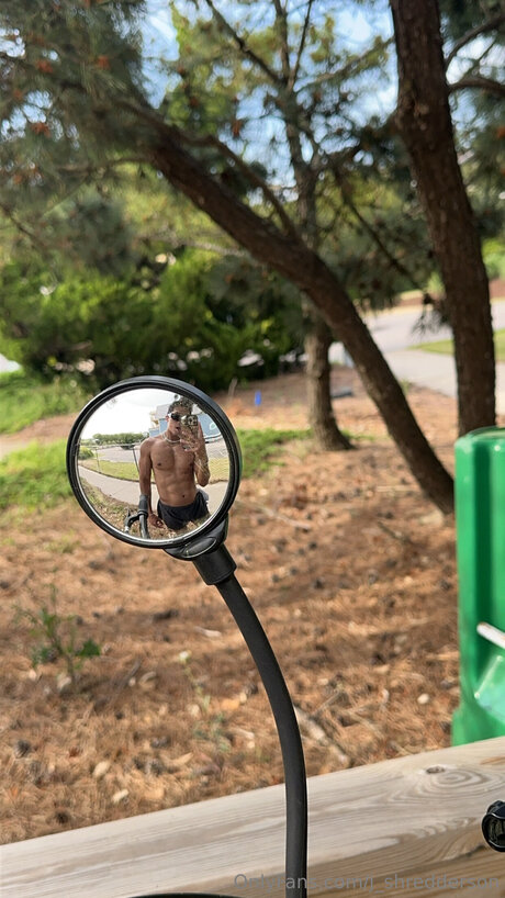 J Shredderson naked onlyfans