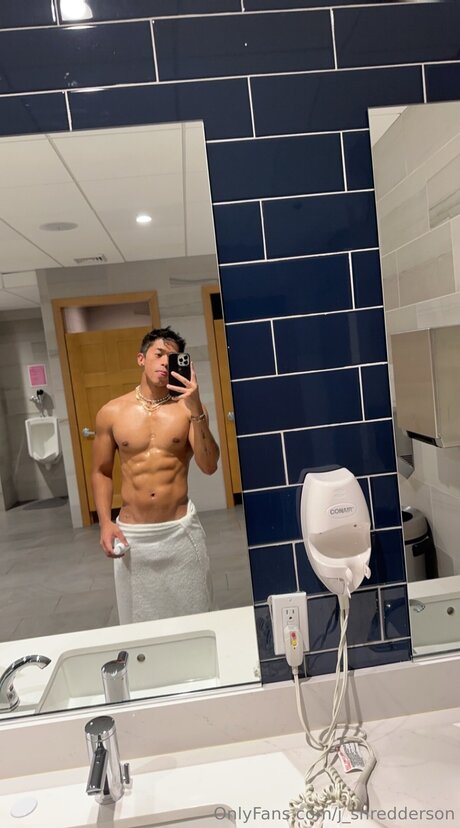 J Shredderson onlyfans sex leak