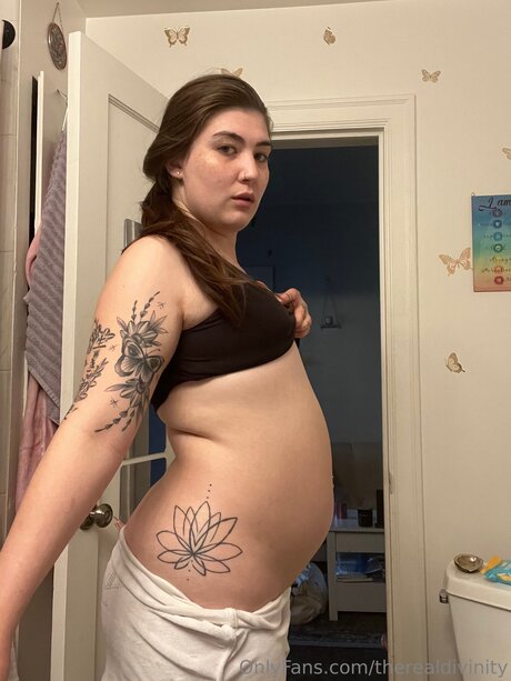 Therealdivinity onlyfans tits