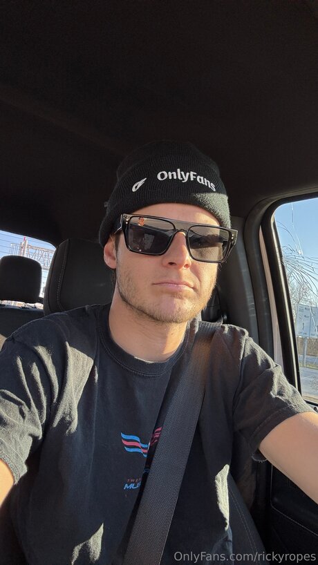 Rickyropes onlyfans pics nude