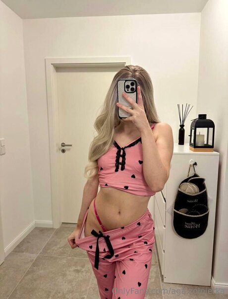 Aga Zolnierka only fans nude