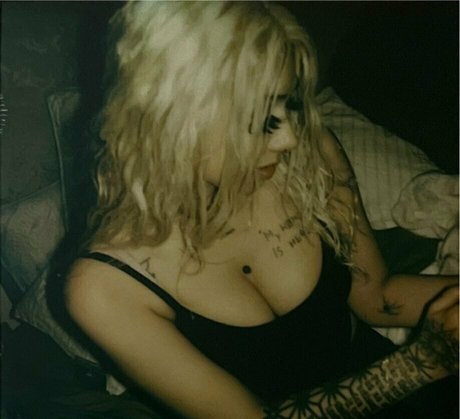 povlotti onlyfans nude tits