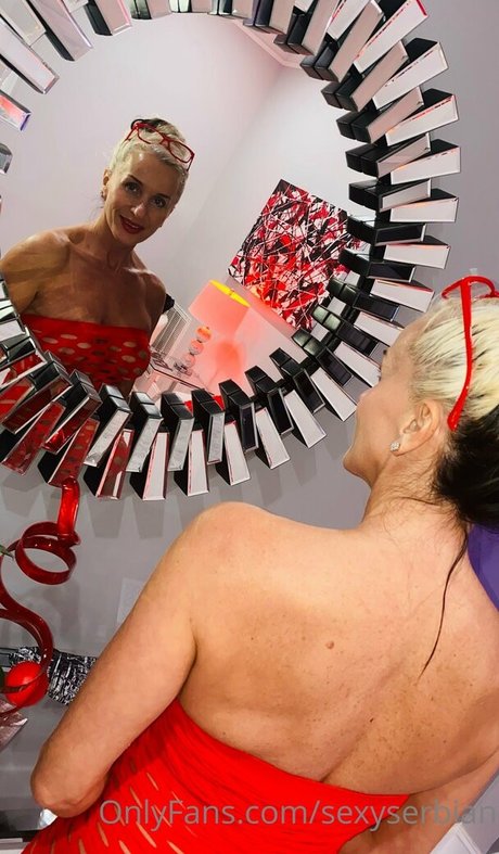 sexyserbian onlyfans pics