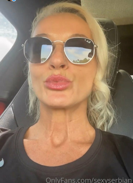 sexyserbian onlyfans porn leak