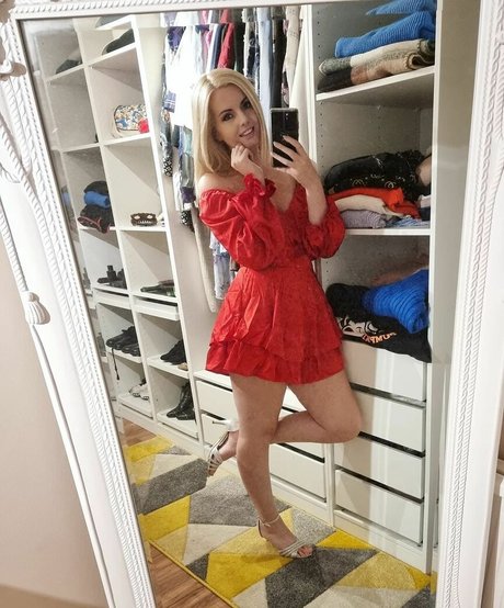 Suzy Lu free onlyfans