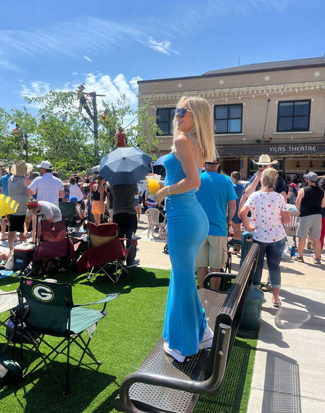 Natalie Decker onlyfans mega