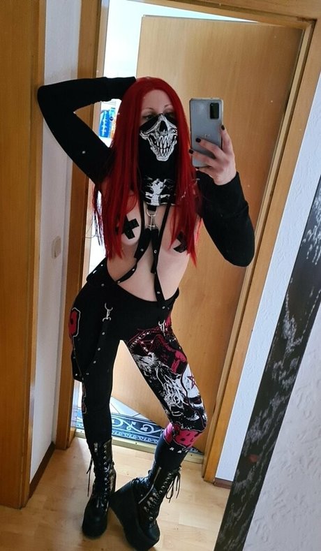 ladyelvendoll onlyfans model photos