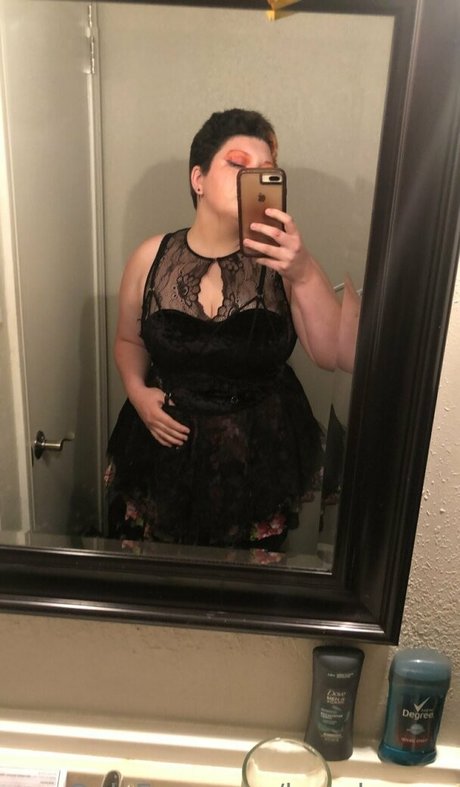 loserlennox onlyfans nude