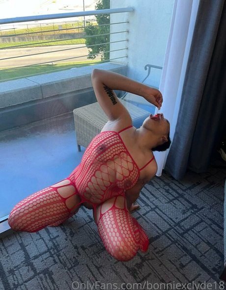 bonniexclyde18 onlyfans nsfw