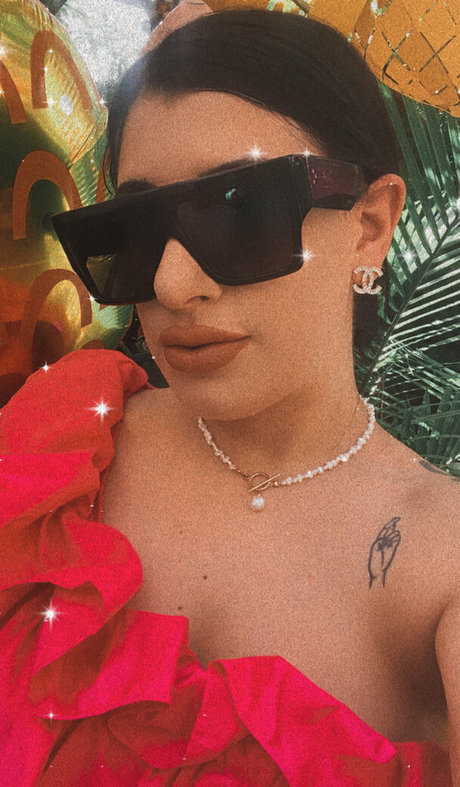 Serenasinsxxx only fans photos