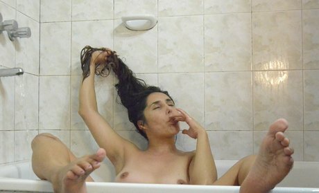 ladyjuicybrunette leaked onlyfans sex