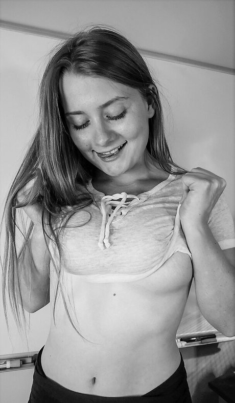 emmisppv naked on onlyfans