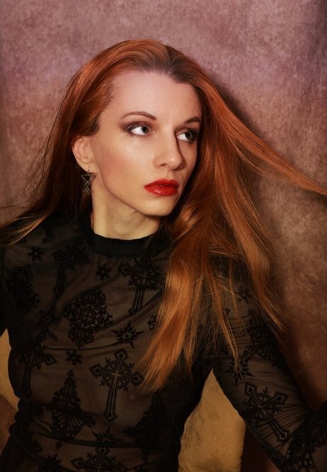 Anima Noira onlyfans creator