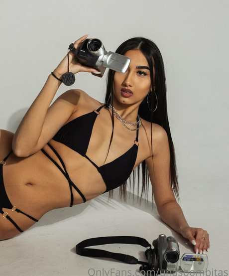 unasbombitas onlyfans leak nudes