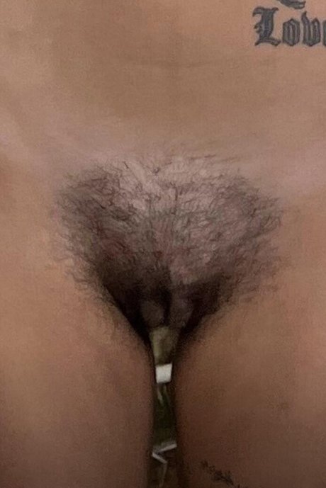 Nikairani onlyfans leaks