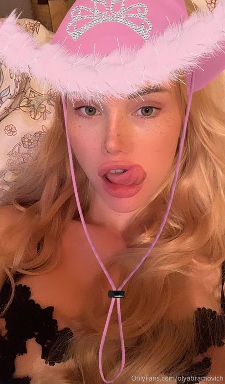 Olya Abramovich only fans free