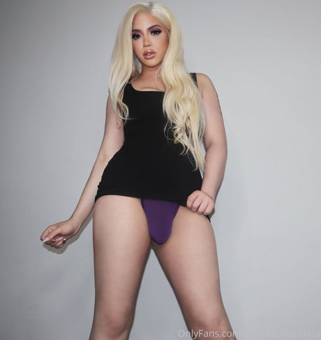 Andrea Anaconda naked leaked onlyfans