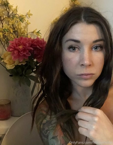 felicityfeline naked onlyfans pics