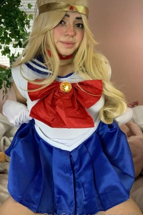 pearlylily leak onlyfans