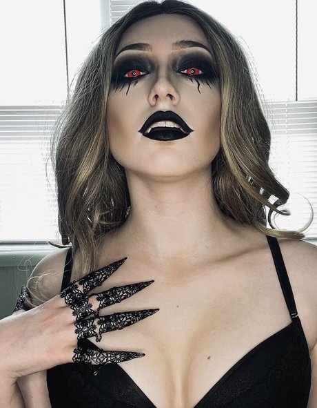 MaisieLynnie onlyfans lean