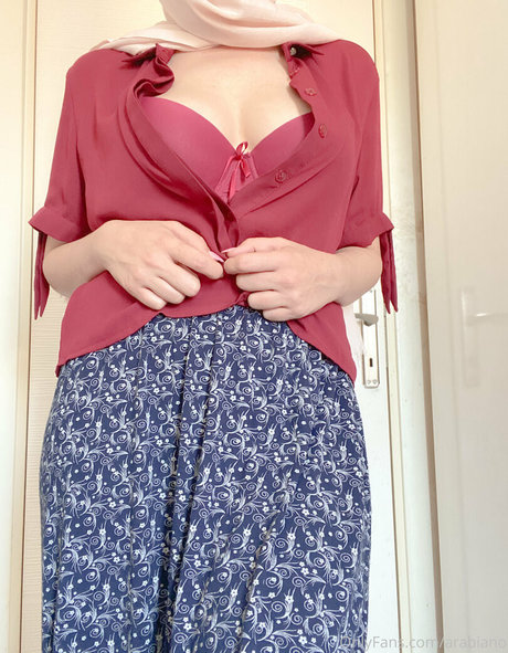 arabiano onlyfans tits
