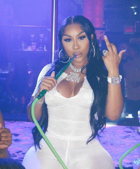 Ari Fletcher onlyfans leaks nudes