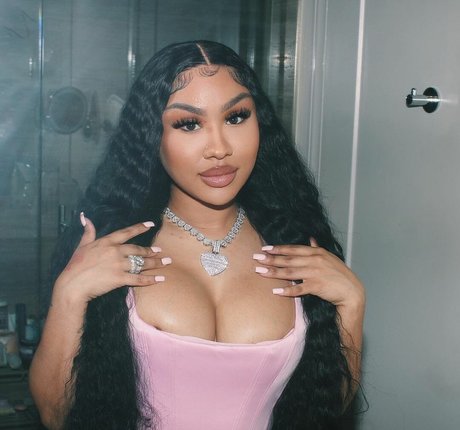 Ari Fletcher only fans photos