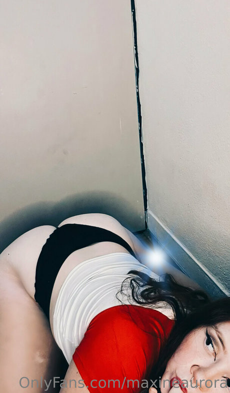 maxineaurora porn onlyfans leak