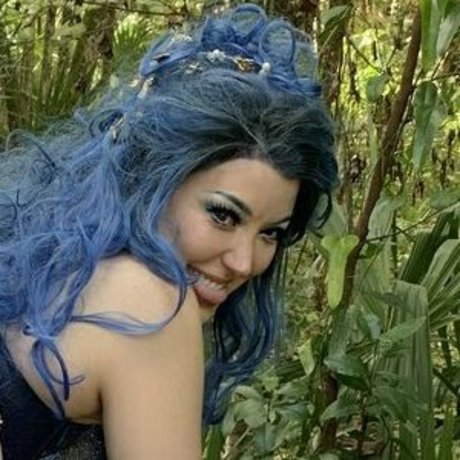 Kelly Kirstein onlyfans nude