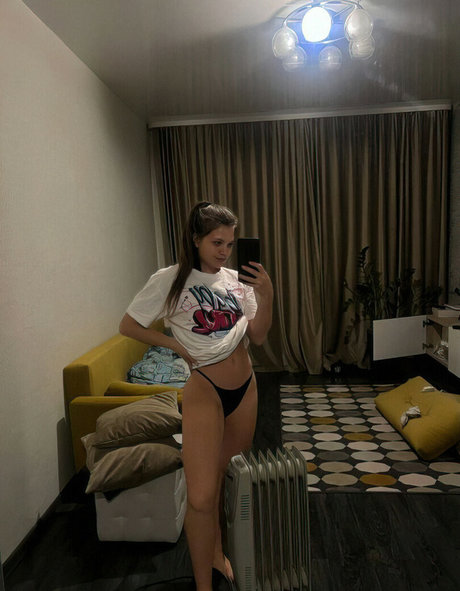 Dasha Semenova onlyfans leaked photos