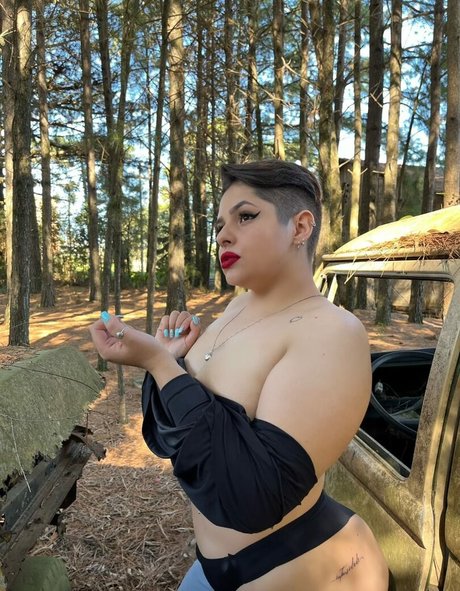 Eliane Araujo onlyfans creator