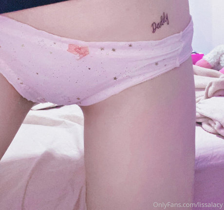 LissaLacy onlyfans topless