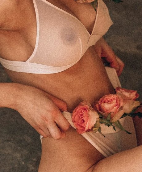 julisewka nude leaks onlyfans