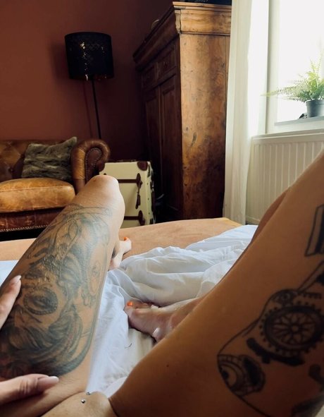 Tatjana Volks onlyfans nude photos