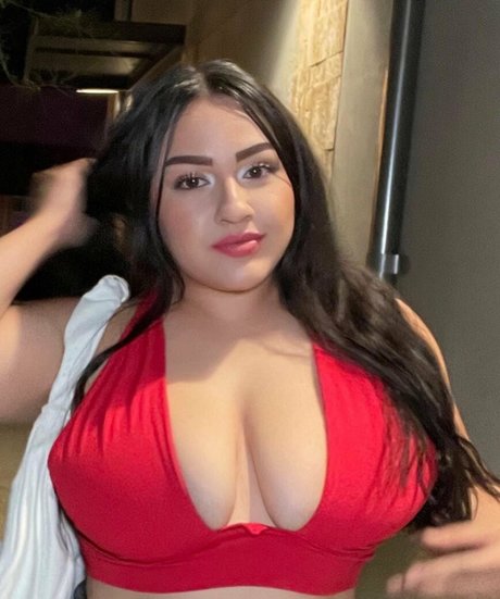 Yevanyberry leaked nude onlyfans