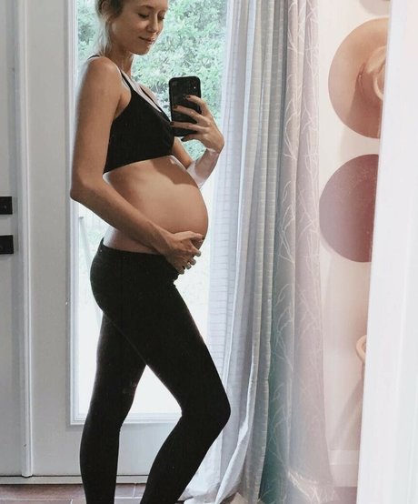 Allie Wes onlyfans nsfw