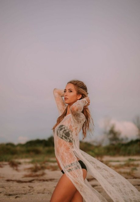 Allie Wes Profile pic