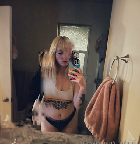 caroliiiiine onlyfans porn
