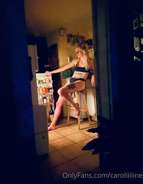 caroliiiiine nude leaks onlyfans