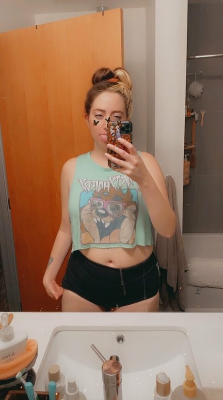 caroliiiiine onlyfans sex tape