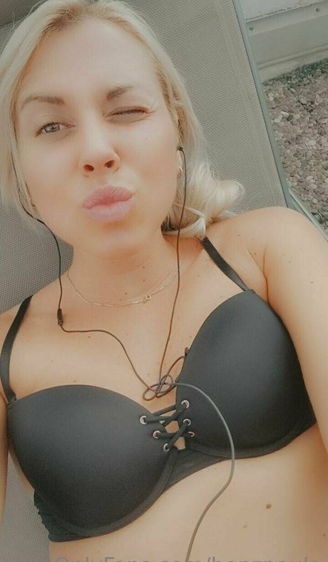 benzpaula onlyfans naked