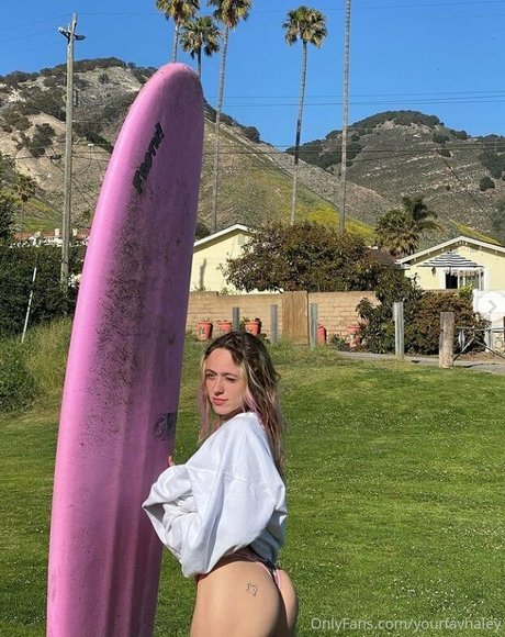 yourfavhaley nude on onlyfans