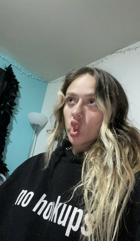 yourfavhaley onlyfans picture