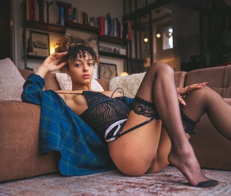 Laly mdl naked only fans