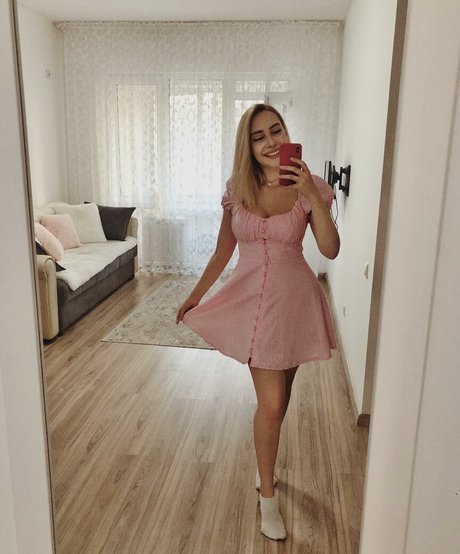 Alissa Strekozova Profile pic