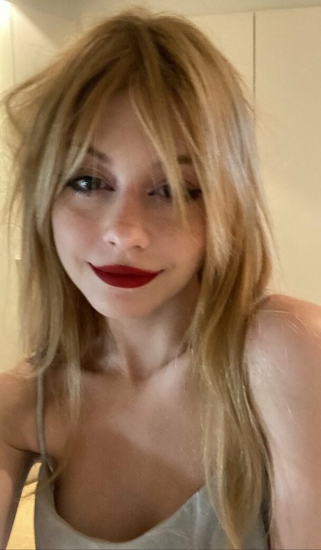 gbrllareis onlyfans naked leaked