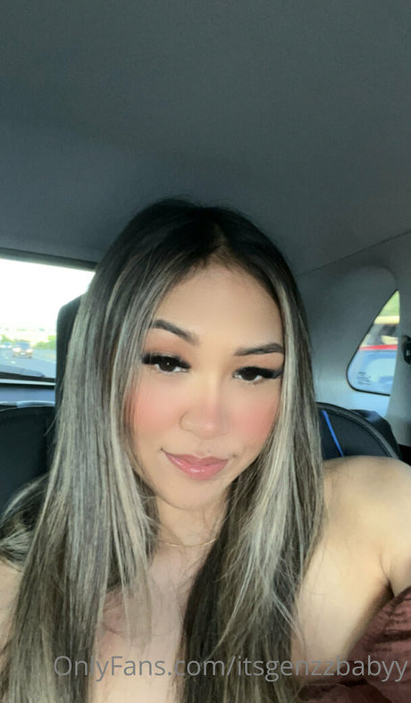 itsgenzzbabyy onlyfans creator
